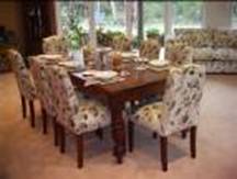 Loaring Place B&B Dining
                    Table in Guest Lounge Room